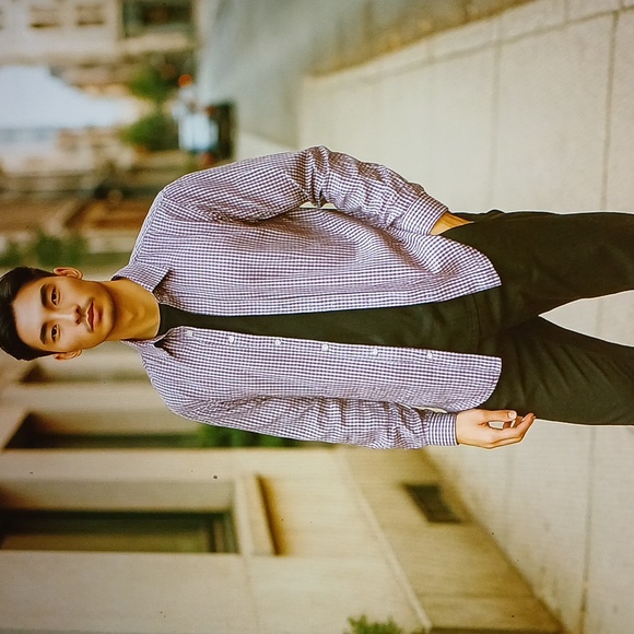 IZOD Longsleeve Colorful Plaid button-up 16/ 32-33 Slim Fit EUC - Picture 2 of 6